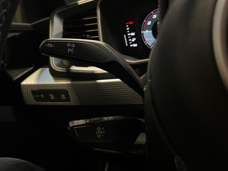 Audi A1 S-line Int/Ext | 1.0 TSI 95cv | Carplay | Virtual Cockpit | Sièges AV chauffants | Capteurs AV/AR - 26