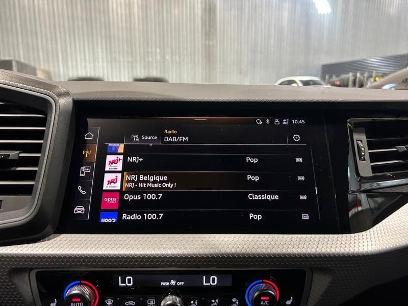 Audi A1 S-line Int/Ext | 1.0 TSI 95cv | Carplay | Virtual Cockpit | Sièges AV chauffants | Capteurs AV/AR - 19