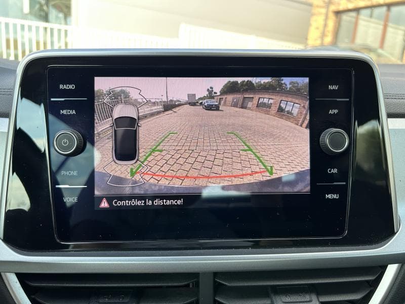Volkswagen T-Roc Cabriolet | 1.0 TSI 110 CV | Carplay | Camera | GPS | Sieges Av et volant chauffants - 24