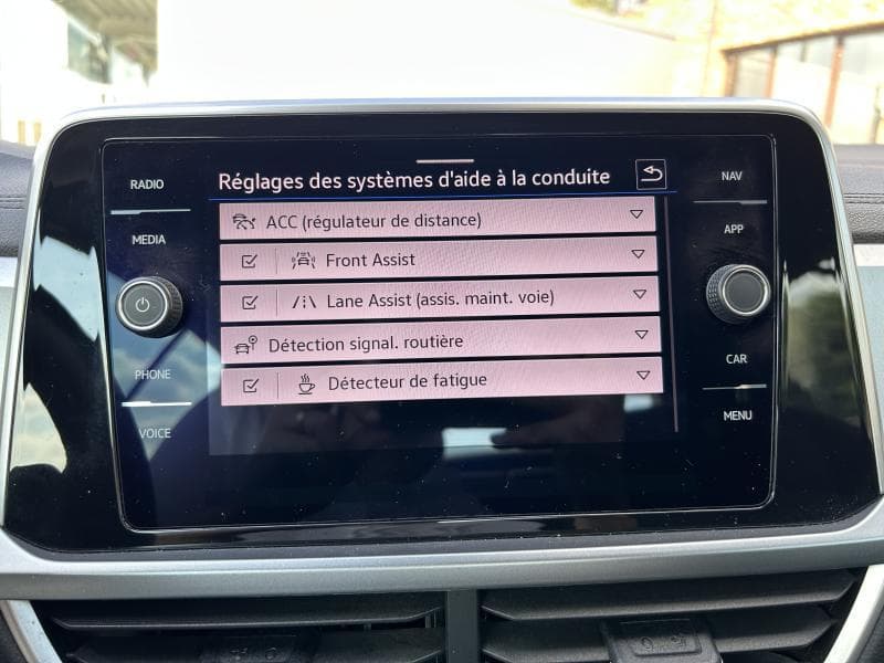 Volkswagen T-Roc Cabriolet | 1.0 TSI 110 CV | Carplay | Camera | GPS | Sieges Av et volant chauffants - 32