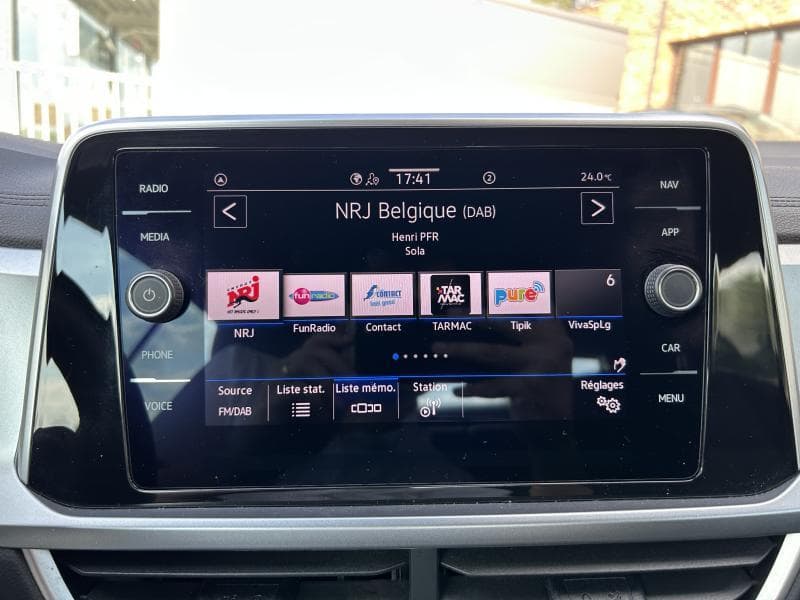 Volkswagen T-Roc Cabriolet | 1.0 TSI 110 CV | Carplay | Camera | GPS | Sieges Av et volant chauffants - 29