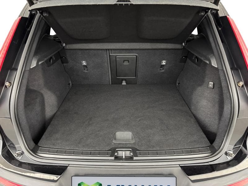 Volvo XC40 Momentum | 1.5i 129cv | Toit ouvrant | GPS | - 17