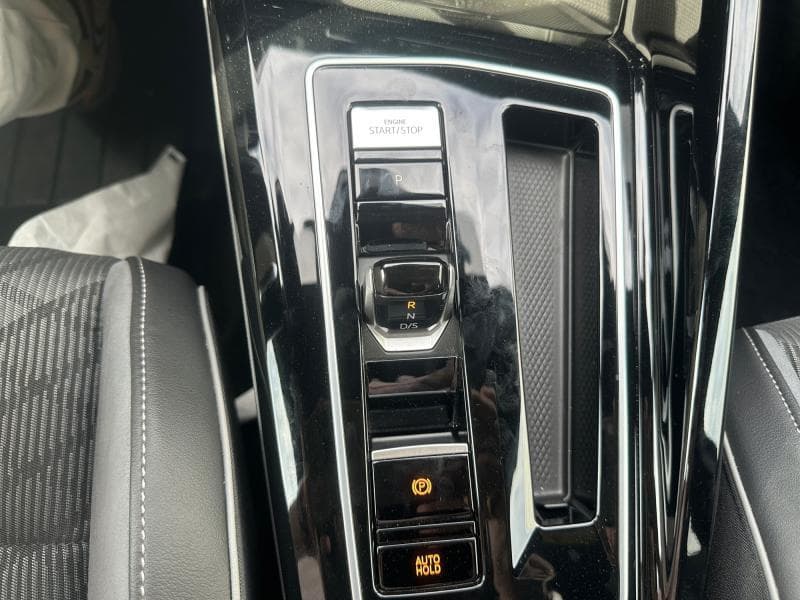 Volkswagen Golf R-Line | 1.5 TSI 150cv | Carplay | Caméra | GPS | Led Matrix - 24