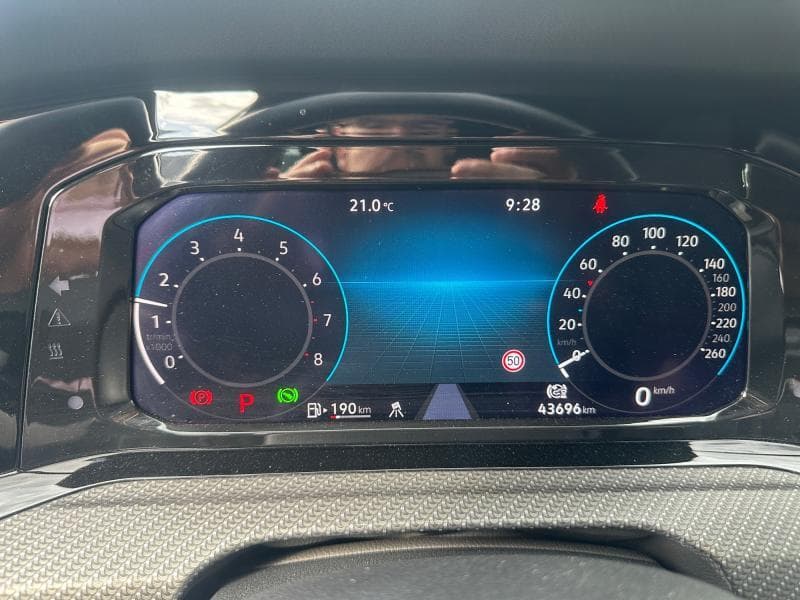 Volkswagen Golf R-Line | 1.5 TSI 150cv | Carplay | Caméra | GPS | Led Matrix - 12
