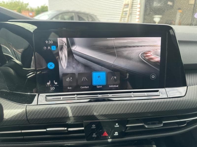 Volkswagen Golf R-Line | 1.5 TSI 150cv | Carplay | Caméra | GPS | Led Matrix - 27