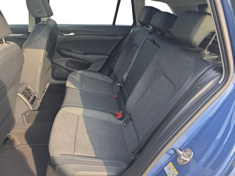 Volkswagen Golf Variant Style | 1.5 eTsi | Camera 360 | Toit Pano | Carplay | Attelage | - 13