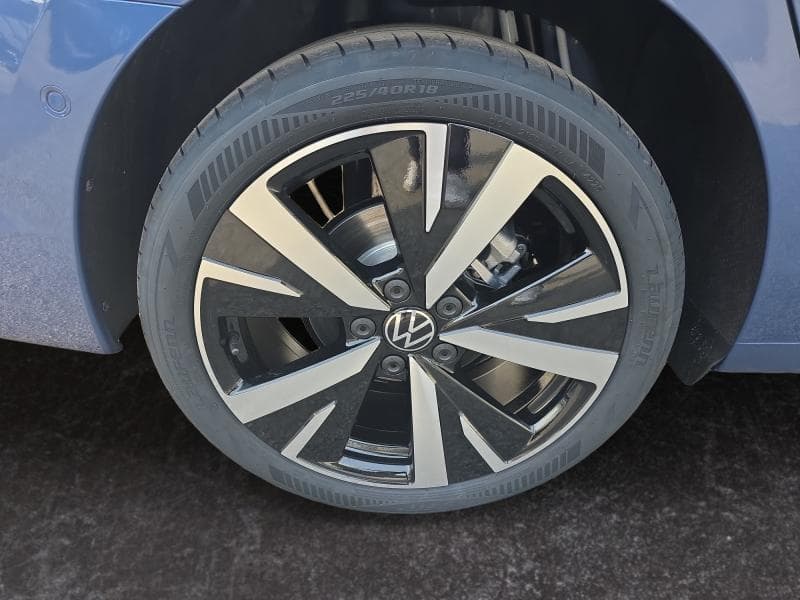 Volkswagen Golf Variant Style | 1.5 eTsi | Camera 360 | Toit Pano | Carplay | Attelage | - 25