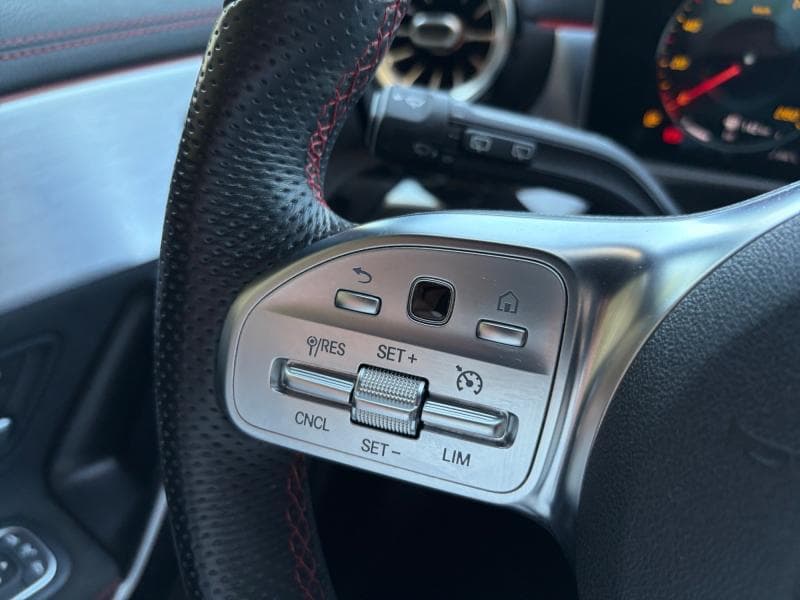 Mercedes-Benz CLA 180 Pack AMG | 1.3T 136cv | Carplay | Caméra | GPS | Capteurs Av+Ar - 16