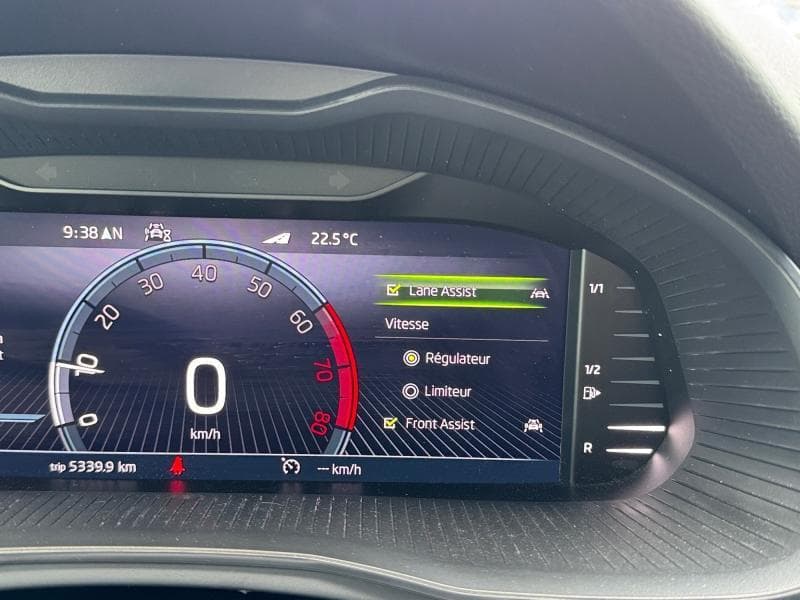 Skoda Kamiq Ambition | 1.0 Tsi 110cv | GPS | Caméra | Carplay | Capteurs Av/Ar - 27