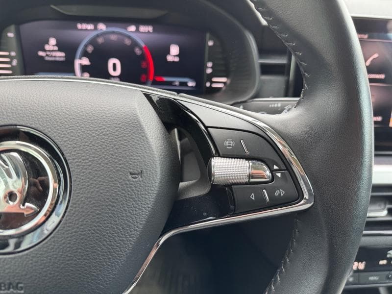 Skoda Kamiq Ambition | 1.0 Tsi 110cv | GPS | Caméra | Carplay | Capteurs Av/Ar - 18