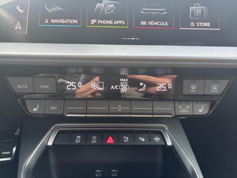 Audi A3 Sportback S-Line - 16