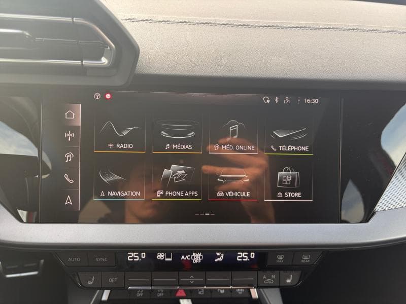 Audi A3 Sportback S-Line - 14