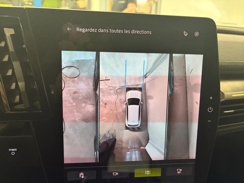 Renault Scenic E-Tech electric Iconic - 20