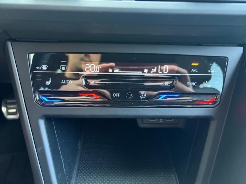 Volkswagen Taigo R-Line | 1.0 TSI 110 | GPS | Caméra | Carplay | Capteurs Av/Ar - 21