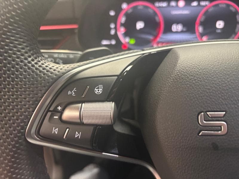 Skoda Kamiq Monte Carlo | 1.0 tsi 116cv | Boite auto | GPS | Caméra | Toit pano | Carplay | Capteurs Av/Ar | Clim auto - 18