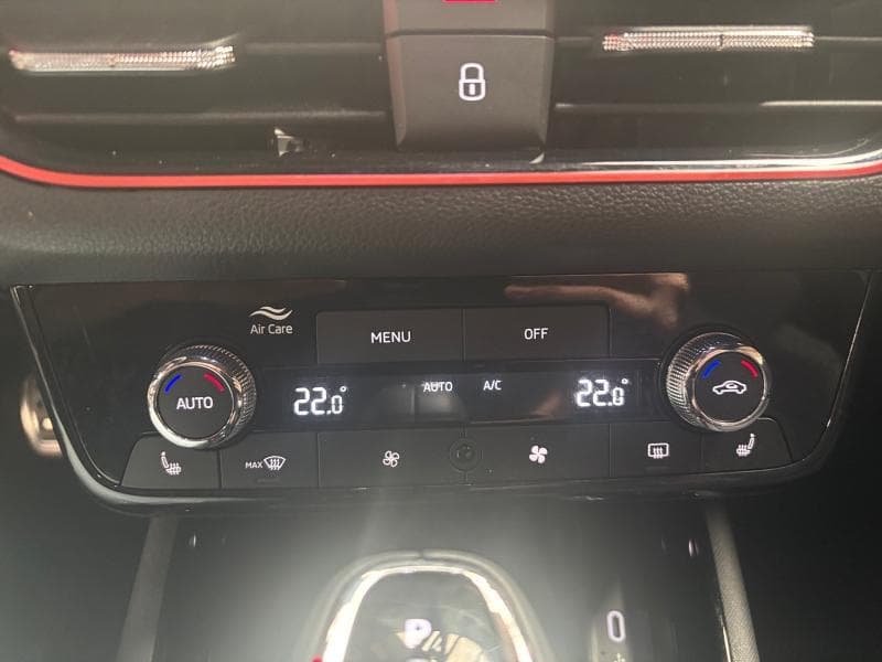 Skoda Kamiq Monte Carlo | 1.0 tsi 116cv | Boite auto | GPS | Caméra | Toit pano | Carplay | Capteurs Av/Ar | Clim auto - 25