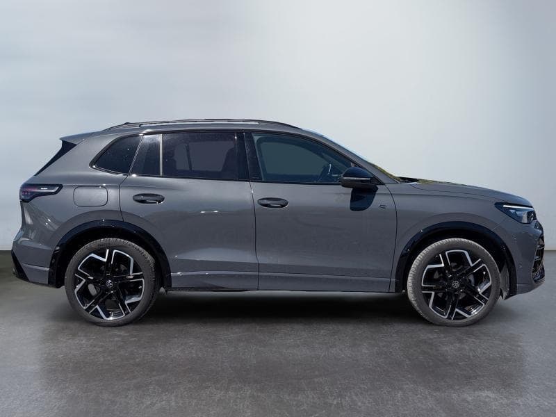 Volkswagen Tiguan R-Line | 1.5 TSI 150cv | GPS | Caméra | Toit pano | Attelage - 5