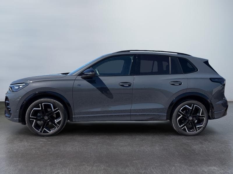Volkswagen Tiguan R-Line | 1.5 TSI 150cv | GPS | Caméra | Toit pano | Attelage - 4
