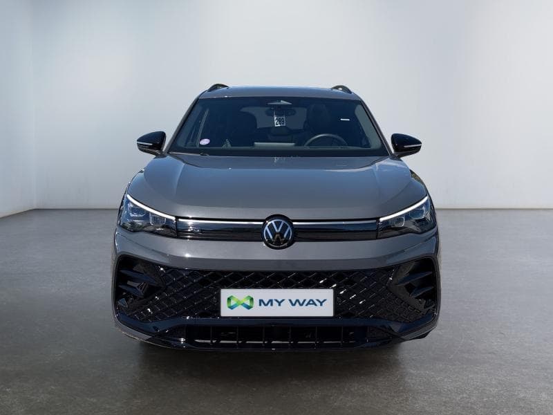Volkswagen Tiguan R-Line | 1.5 TSI 150cv | GPS | Caméra | Toit pano | Attelage - 3