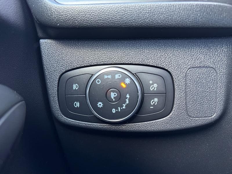 Ford Focus ST-Line | 1.0 EcoBoost 125cv | GPS | Bluetooth | Caméra | Capteurs Av & Arr - 14
