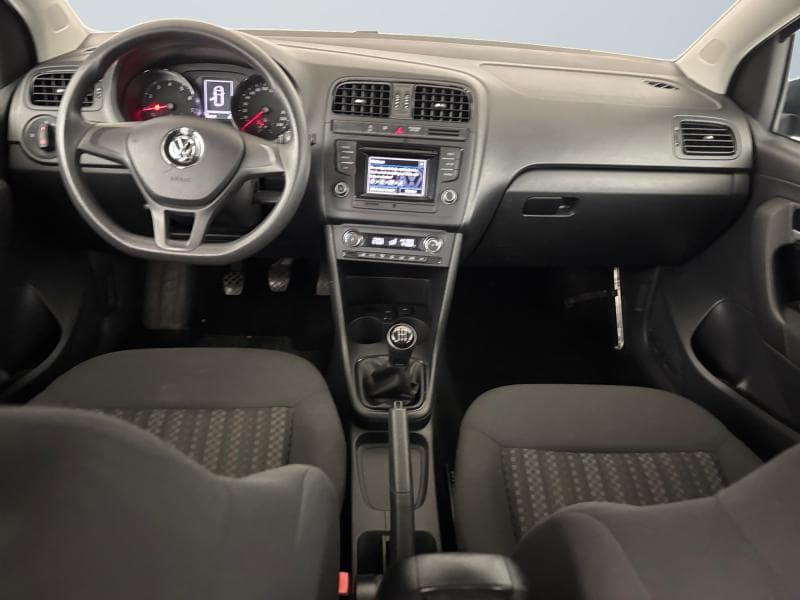 Volkswagen Polo Trendline | 1.0 Mpi 75cv | Bluetooth | Clim auto | Radio - 12