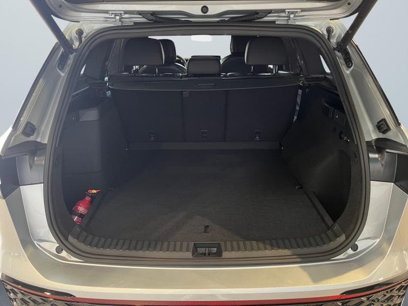 Volkswagen Tayron R-Line Business Premium 1.5 TSI eHybrid 150ch DSG6 - 26