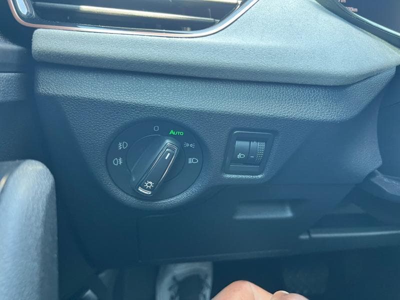 Skoda Kamiq Selection | 1.0 TSI 116CH | GPS | Caméra | Carplay | Sièges Chauffants - 14