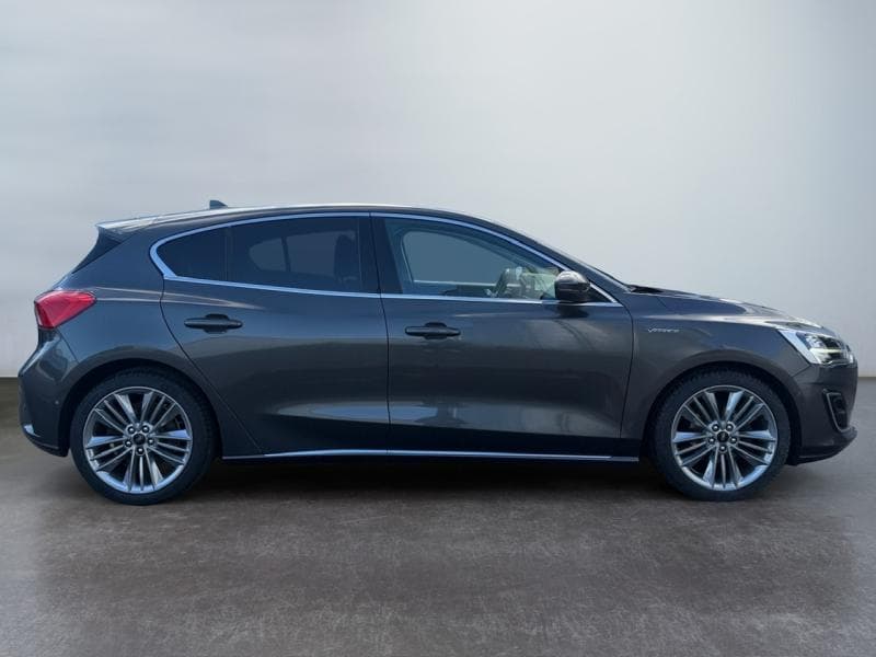 Ford Focus Vignale | 1.0 EcoBoost 125cv | Caméra | GPS | Attelage | Sièges Av chauffants - 9