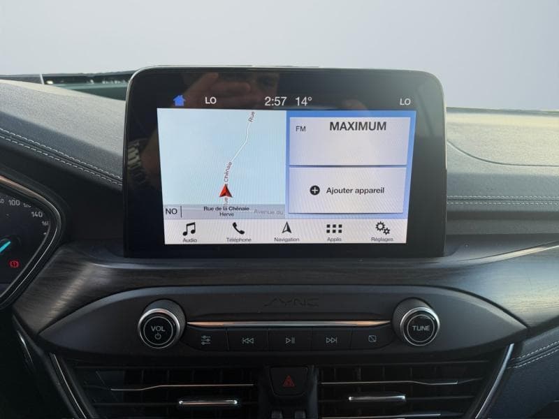 Ford Focus Vignale | 1.0 EcoBoost 125cv | Caméra | GPS | Attelage | Sièges Av chauffants - 17
