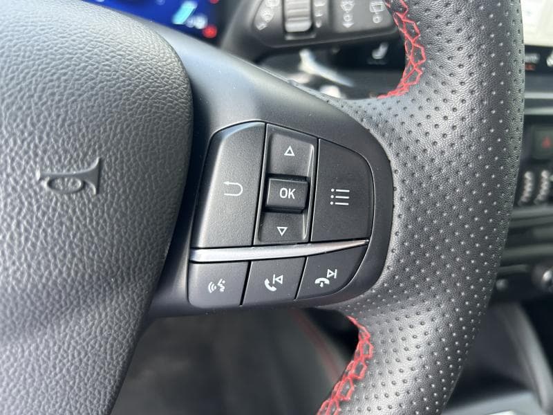 Ford Focus ST-Line | 1.0 EcoBoost 125cv | Carplay | Caméra | GPS | Volant chauffant - 26