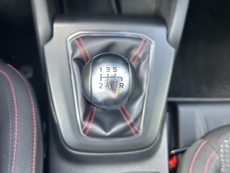 Ford Focus ST-Line | 1.0 EcoBoost 125cv | Carplay | Caméra | GPS | Volant chauffant - 19