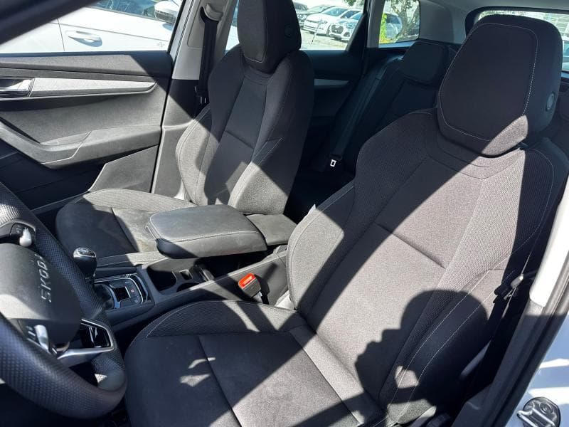Skoda Karoq Selection | 1.0 TSI 115cv | Carplay | Caméra | GPS | Sièges Av chauffants - 19