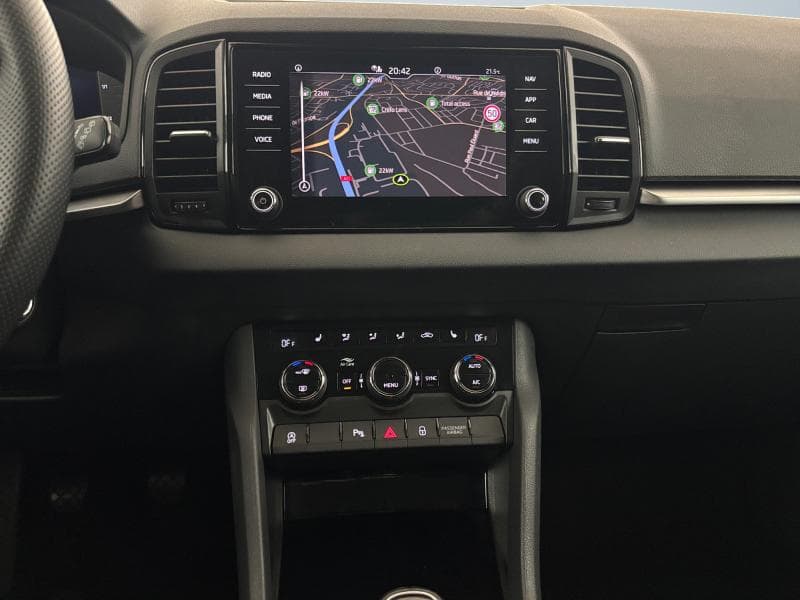 Skoda Karoq Selection | 1.0 TSI 115cv | Carplay | Caméra | GPS | Sièges Av chauffants - 15