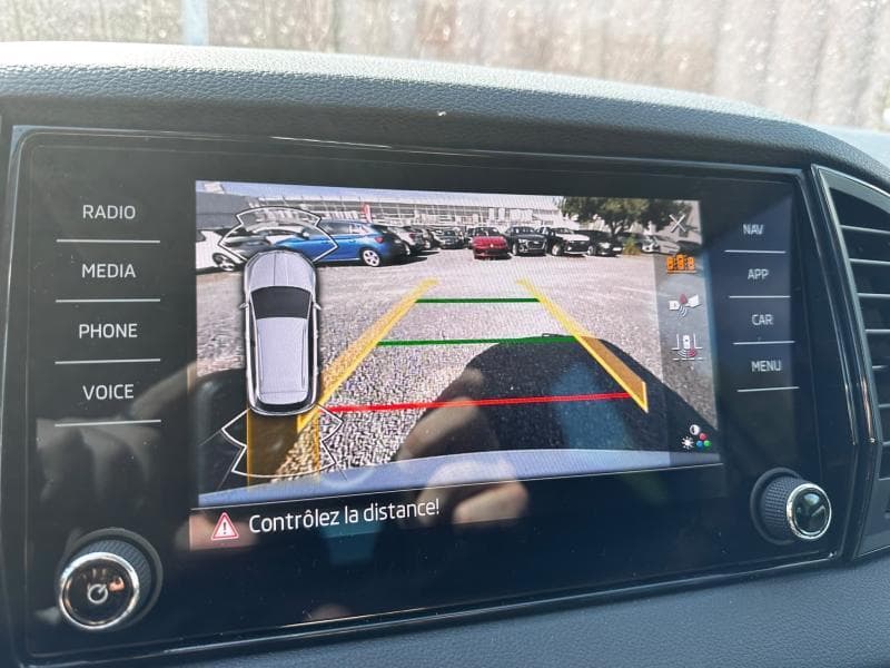 Skoda Karoq Selection | 1.0 TSI 115cv | Carplay | Caméra | GPS | Sièges Av chauffants - 24