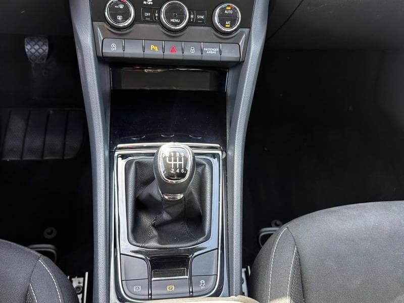 Skoda Karoq Selection | 1.0 TSI 115cv | Carplay | Caméra | GPS | Sièges Av chauffants - 18