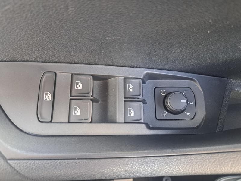 Skoda Karoq Selection | 1.0 TSI 115cv | Carplay | Caméra | Clim auto | Sièges AV chauffants - 22