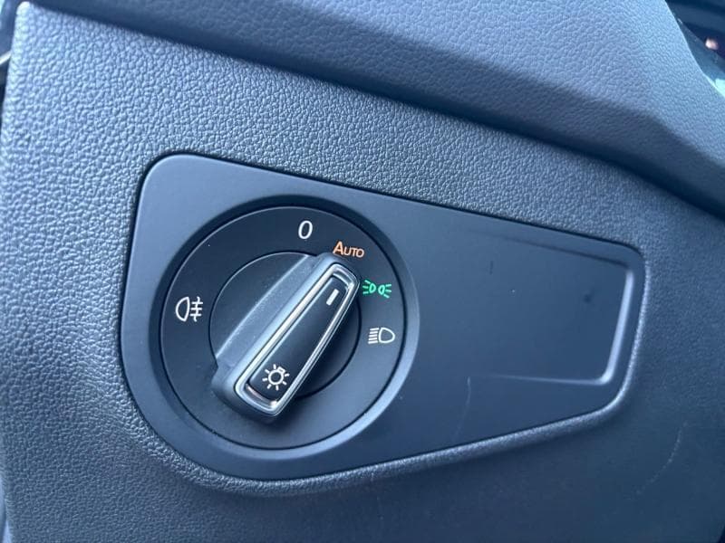 Volkswagen Tiguan Life | 1.5 TSI 131cv | Carplay | Caméra | GPS | Attelage - 24