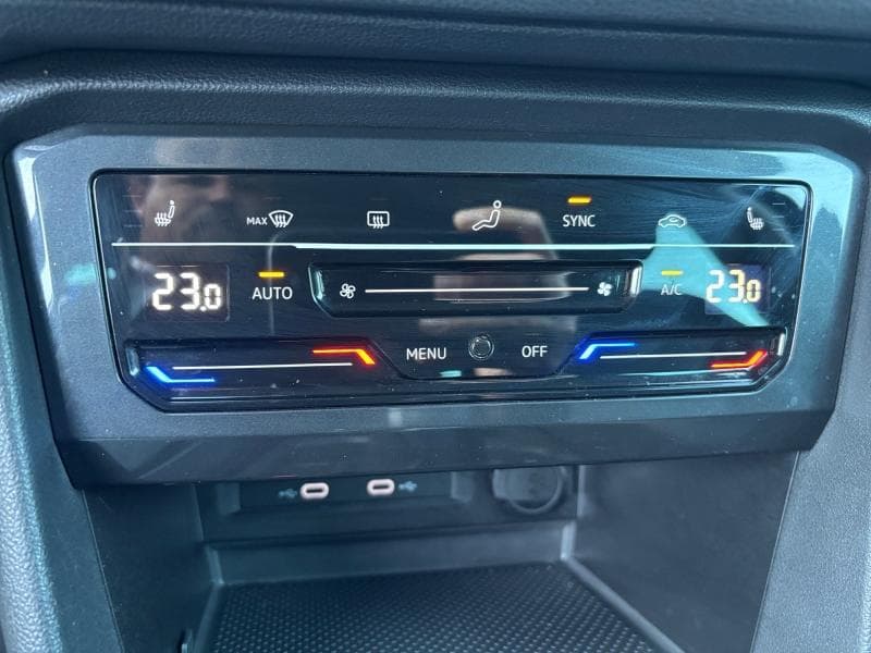 Volkswagen Tiguan Life | 1.5 TSI 131cv | Carplay | Caméra | GPS | Attelage - 18
