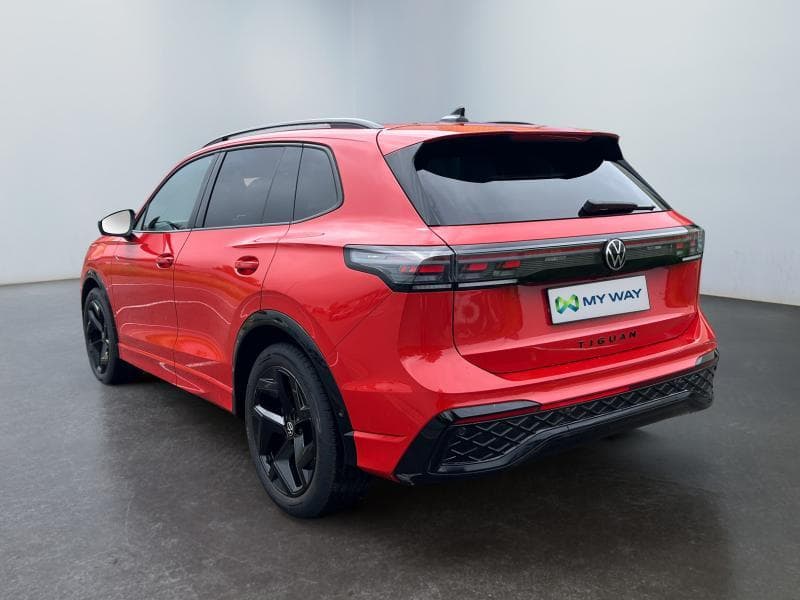 Volkswagen Tiguan R-Line | 1.5 TSI 150CV | GPS | Caméra | Carplay | Sièges Av chauffants - 3