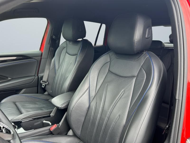 Volkswagen Tiguan R-Line | 1.5 TSI 150CV | GPS | Caméra | Carplay | Sièges Av chauffants - 10