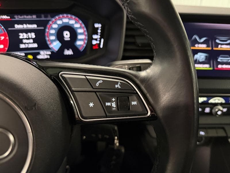 Audi A1 Attraction | 1.0 TFSI 110CV | GPS | Carplay | Capteurs AV ARR - 24
