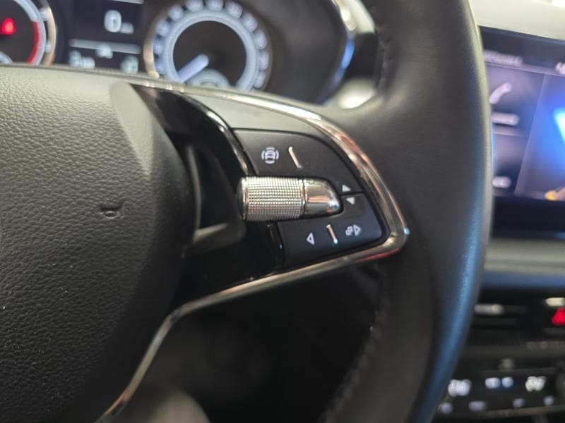 Skoda Fabia Ambition | 1.0 TSI 95cv | Carplay | Caméra | GPS | Clim auto - 15
