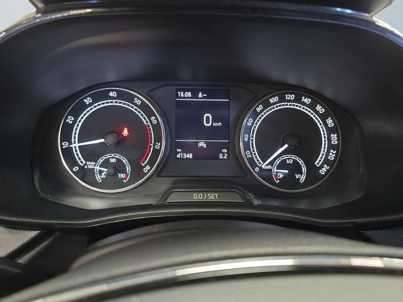 Skoda Fabia Ambition | 1.0 TSI 95cv | Carplay | Caméra | GPS | Clim auto - 13