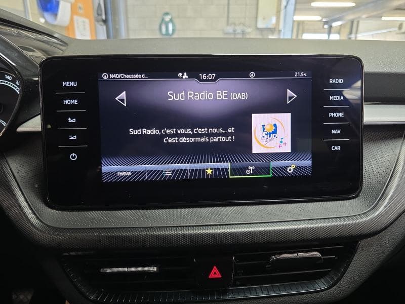 Skoda Fabia Ambition | 1.0 TSI 95cv | Carplay | Caméra | GPS | Clim auto - 17