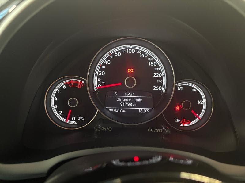 Volkswagen Beetle Design | 1.2 TSI 105Cv | GPS | Capteurs Av/Ar | Clim | Sièges Av chauffants - 15