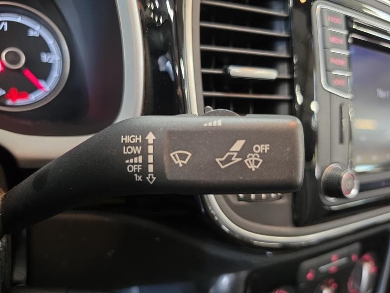 Volkswagen Beetle Design | 1.2 TSI 105Cv | GPS | Capteurs Av/Ar | Clim | Sièges Av chauffants - 19