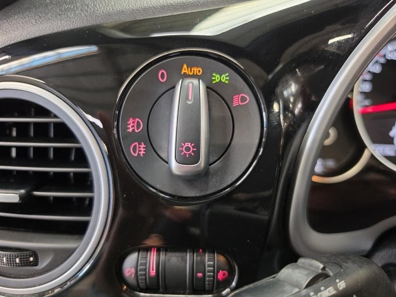 Volkswagen Beetle Design | 1.2 TSI 105Cv | GPS | Capteurs Av/Ar | Clim | Sièges Av chauffants - 20