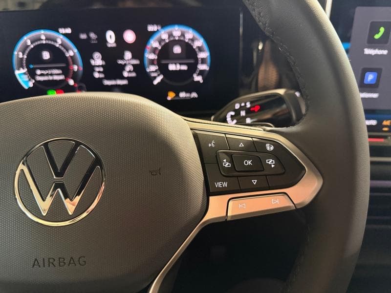 Volkswagen Tiguan Goal Edition | 1.5 TSi 131 CV | Carplay Navi | Attelage de remorque | Attelage de remorque | Toit Panoramique - 19