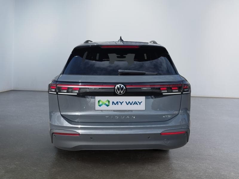 Volkswagen Tiguan Goal Edition | 1.5 TSi 131 CV | Carplay Navi | Attelage de remorque | Attelage de remorque | Toit Panoramique - 7