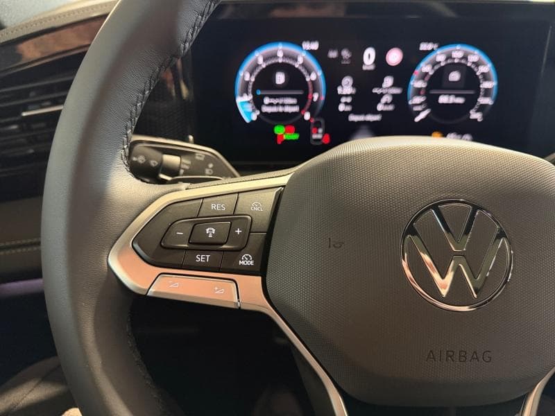 Volkswagen Tiguan Goal Edition | 1.5 TSi 131 CV | Carplay Navi | Attelage de remorque | Attelage de remorque | Toit Panoramique - 18